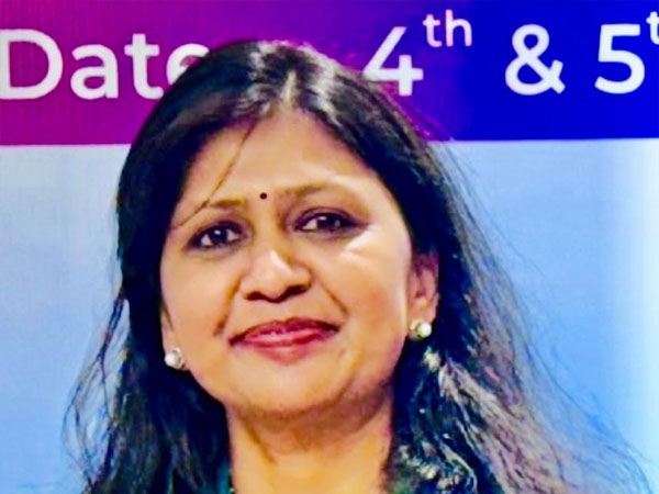 Dr. Shivali Goel Yashlok Gynaecologist & Laparoscopic Surgeon Meerut